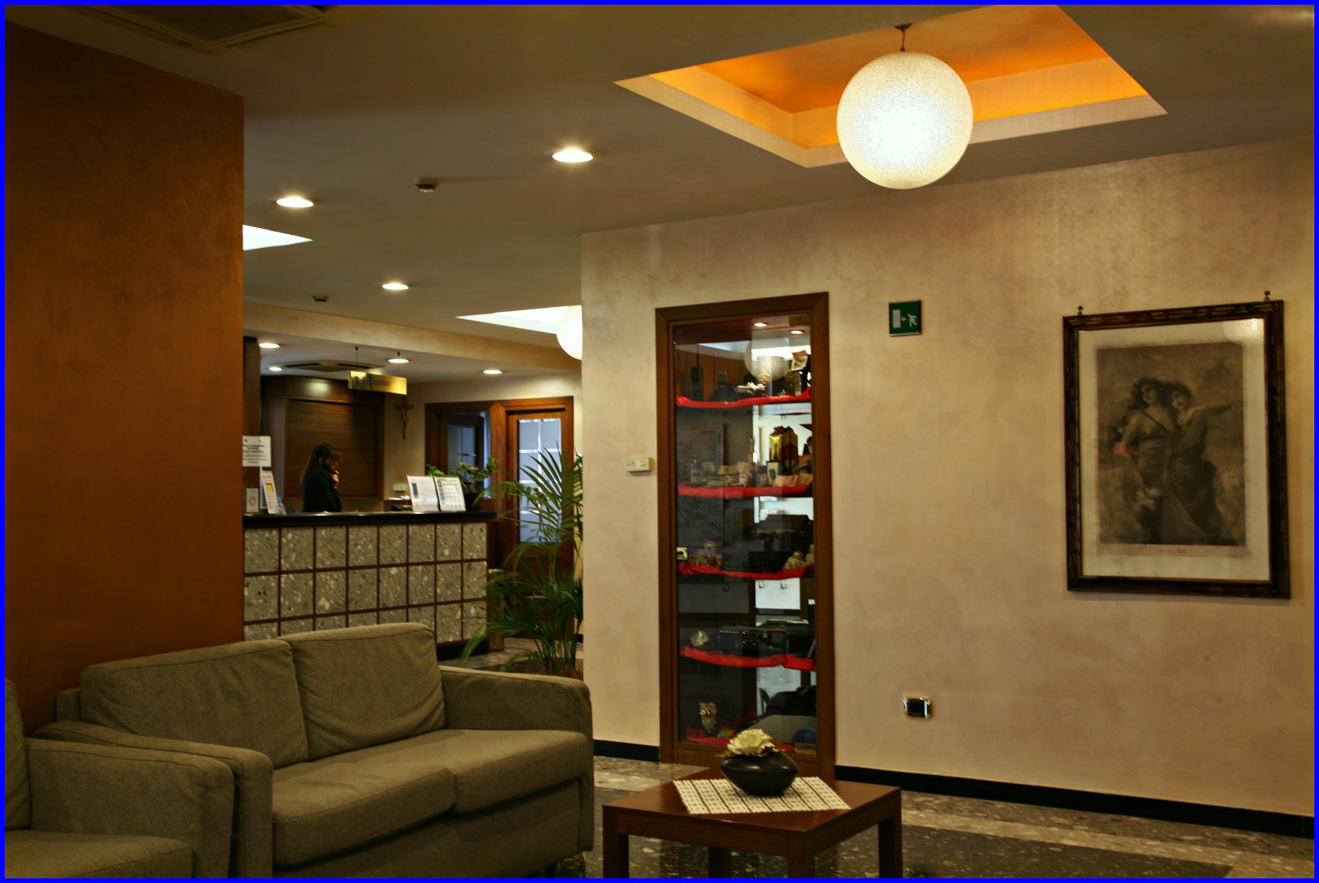 Hotel Meeting